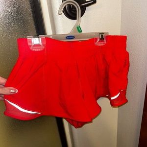 Red lululemon hotty hot 2.5 shorts